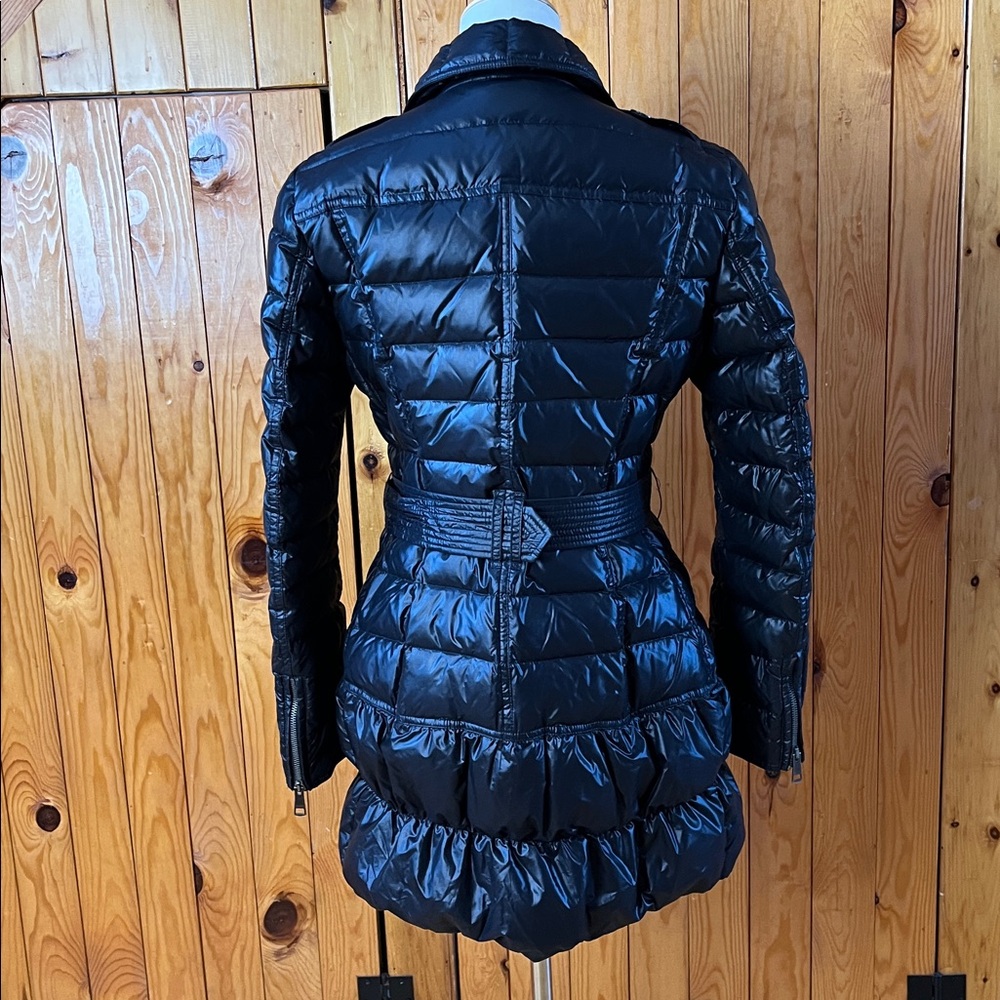 Burberry Brit Black Quilted Puffer Jacket With Belt - Picture 3 of 10